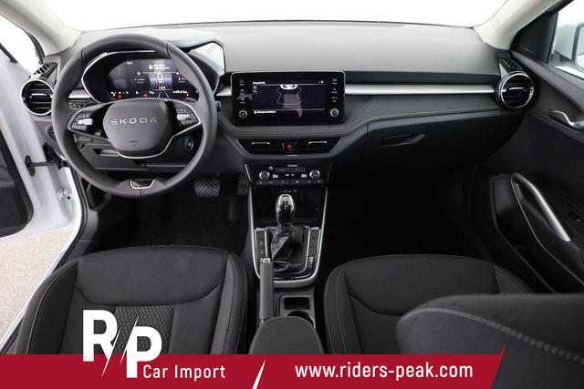 Skoda Fabia Selection 1.0 TSI DSG Selection, 15-Zoll schwarz, Winter, Ladeboden 