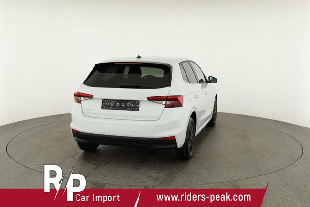 Skoda Fabia Selection 1.0 TSI DSG Selection, 15-Zoll schwarz, Winter, Ladeboden 