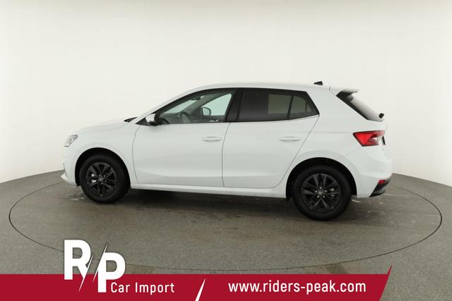 Skoda Fabia Selection 1.0 TSI DSG Selection, 15-Zoll schwarz, Winter, Ladeboden 