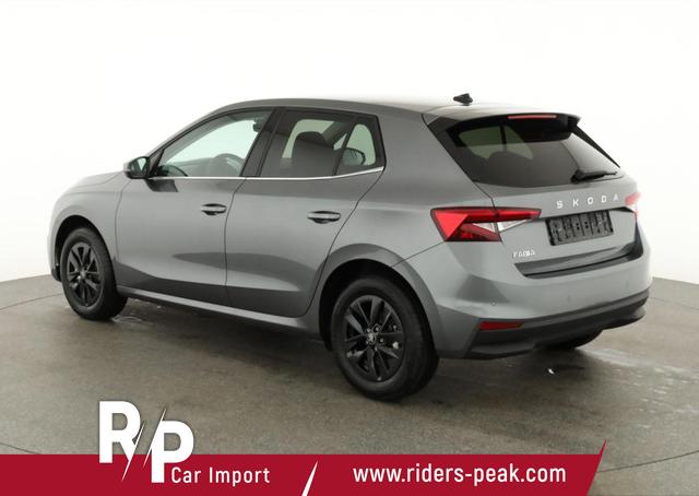 Skoda Fabia Selection 1.0 TSI DSG Selection, 15-Zoll schwarz, Winter, Ladeboden 