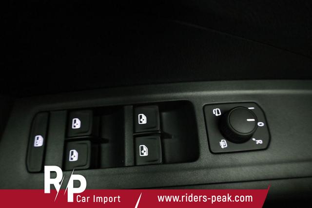 Skoda Fabia Selection 1.0 TSI DSG Selection, 15-Zoll schwarz, Winter, Ladeboden 