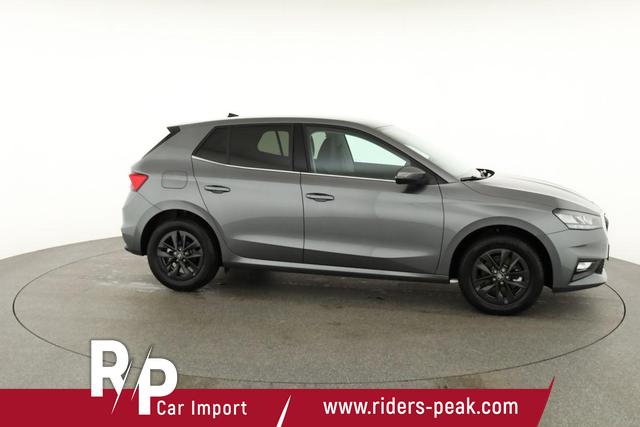 Skoda Fabia Selection 1.0 TSI DSG Selection, 15-Zoll schwarz, Winter, Ladeboden 