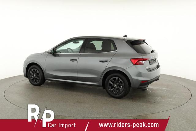 Skoda Fabia Selection 1.0 TSI DSG Selection, 15-Zoll schwarz, Winter, Ladeboden 