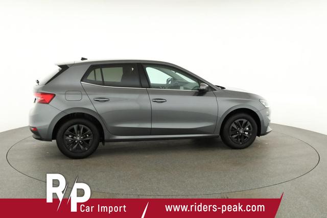 Skoda Fabia Selection 1.0 TSI DSG Selection, KESSY, Kamera, 15-Zoll schwarz, Winter, Ladeboden 