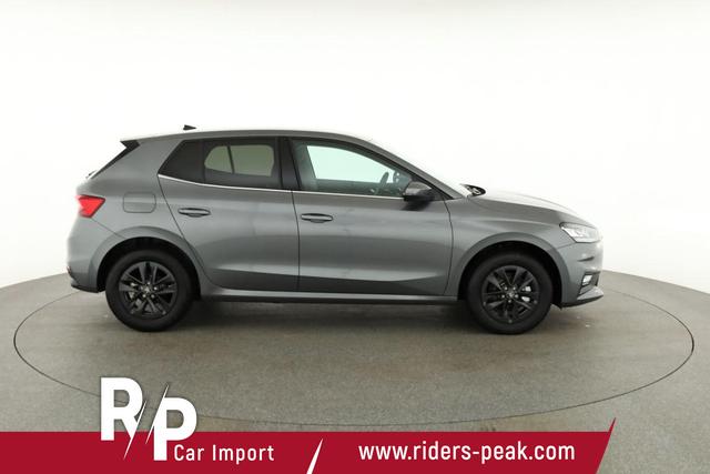 Skoda Fabia Selection 1.0 TSI DSG Selection, KESSY, Kamera, 15-Zoll schwarz, Winter, Ladeboden 