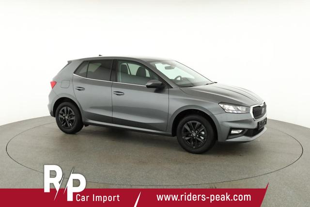 Skoda Fabia Selection 1.0 TSI DSG Selection, KESSY, Kamera, 15-Zoll schwarz, Winter, Ladeboden 