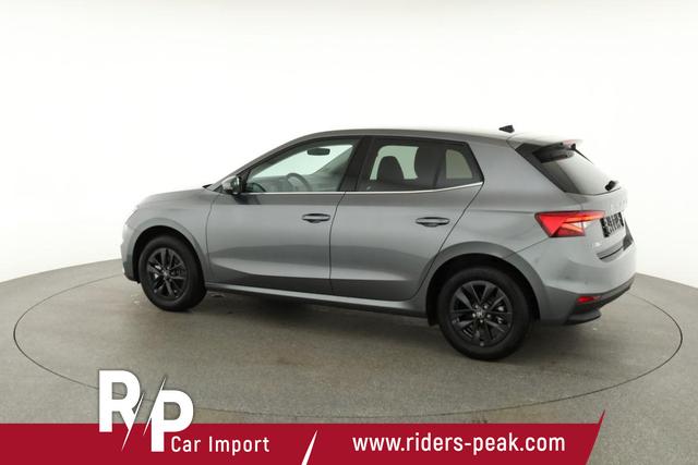 Skoda Fabia Selection 1.0 TSI DSG Selection, KESSY, Kamera, 15-Zoll schwarz, Winter, Ladeboden 