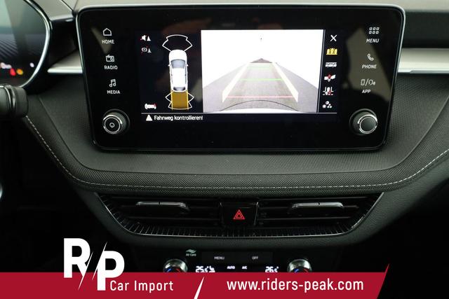 Skoda Fabia Selection 1.0 TSI DSG Selection, KESSY, Kamera, 15-Zoll schwarz, Winter, Ladeboden 