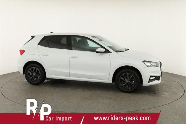 Skoda Fabia Selection 1.0 TSI DSG Selection, KESSY, Kamera, 15-Zoll schwarz, Winter, Ladeboden 