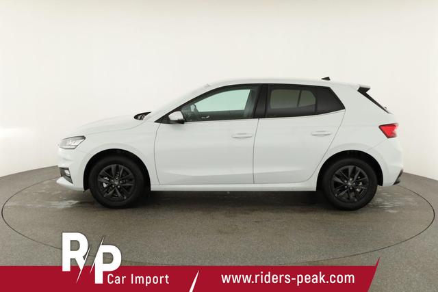 Skoda Fabia Selection 1.0 TSI DSG Selection, KESSY, Kamera, 15-Zoll schwarz, Winter, Ladeboden 