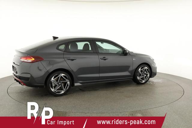 Hyundai i30 N Line 1.5 T-GDI DCT Fastback N-LINE, Navi, 18-Zoll, Kamera, LED, Winter 