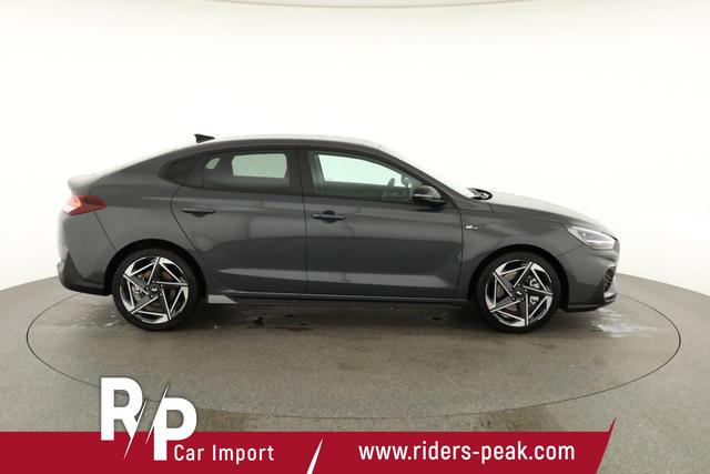 Hyundai i30 N Line 1.5 T-GDI DCT Fastback N-LINE, Navi, 18-Zoll, Kamera, LED, Winter 