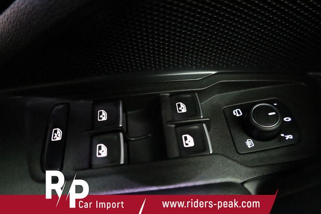 Volkswagen Tiguan 1.5 TSI eHybrid 200 kW R-Line Black, Pano, IQ.Light, 20-Zoll, AHK, AreaView 