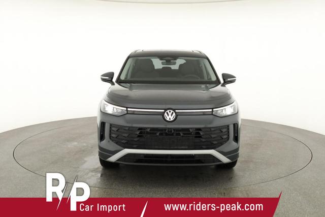 Volkswagen Tayron 1.5 TSI eHybrid 150 kW Life Life, Pano, HuD, AHK, AreaView, Side, Navi, Winter, 5-J. Garantie 