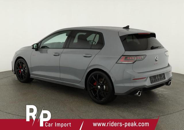 Volkswagen Golf 2.0 TSI 195 kW GTI VIII DSG Black Style, Pano, Navi, Side, Matrix, AreaView, Winter, 19-Zoll 