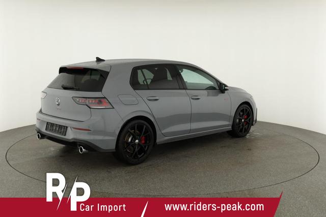 Volkswagen Golf 2.0 TSI 195 kW GTI VIII DSG Black Style, Pano, Navi, Side, Matrix, AreaView, Winter, 19-Zoll 