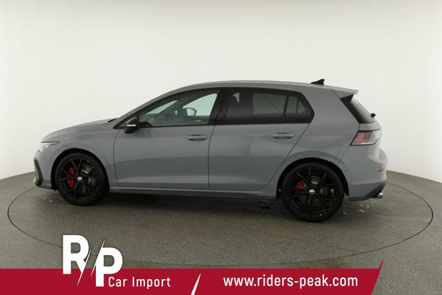 Volkswagen Golf 2.0 TSI 195 kW GTI VIII DSG Black Style, Pano, Navi, Side, Matrix, AreaView, Winter, 19-Zoll 