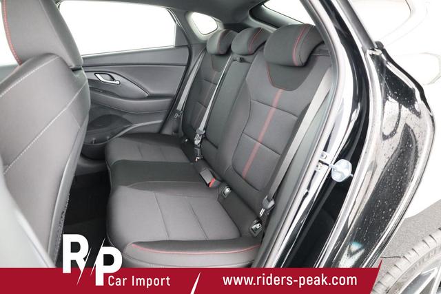 Hyundai i30 N Line 1.5 T-GDI DCT Fastback N-LINE, Navi, 18-Zoll, Kamera, LED, Winter 