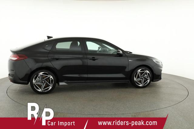 Hyundai i30 N Line 1.5 T-GDI DCT Fastback N-LINE, Navi, 18-Zoll, Kamera, LED, Winter 