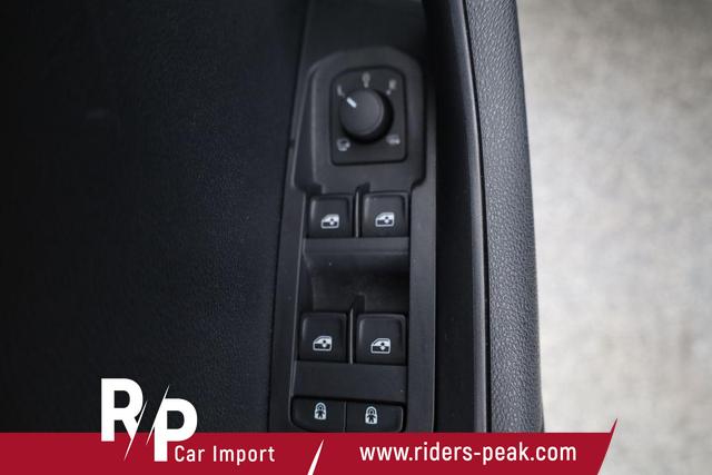 Skoda Karoq Selection 2.0 TDI DSG Selection, AHK, LED, Kamera, el. Klappe, 18-Zoll 