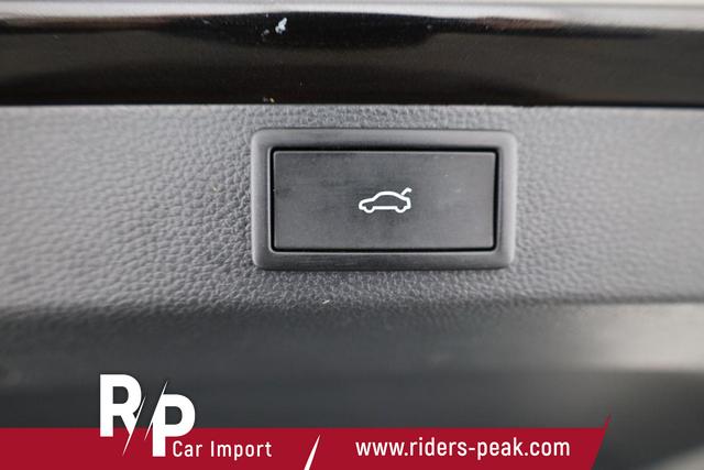 Skoda Karoq Selection 2.0 TDI DSG Selection, AHK, LED, Kamera, el. Klappe, 18-Zoll 