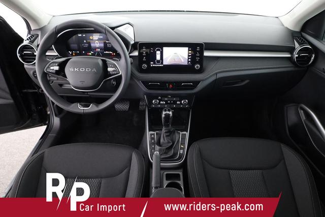 Skoda Fabia Selection 1.0 TSI DSG Selection, KESSY, Kamera, 15-Zoll schwarz, Winter, Ladeboden 