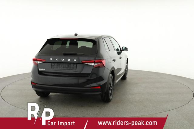 Skoda Fabia Selection 1.0 TSI DSG Selection, KESSY, Kamera, 15-Zoll schwarz, Winter, Ladeboden 