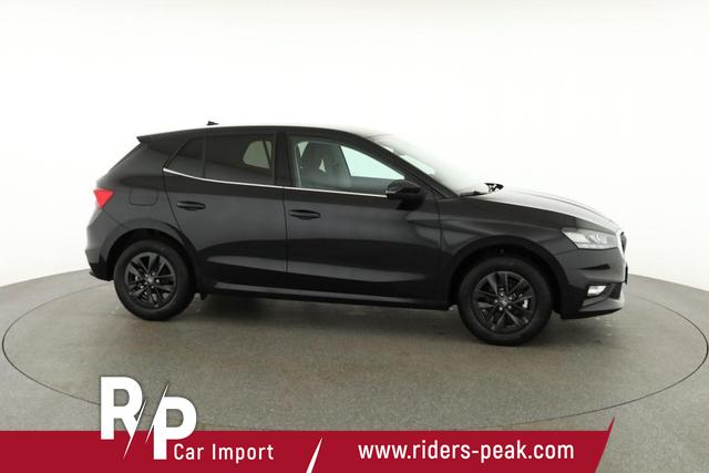 Skoda Fabia Selection 1.0 TSI DSG Selection, KESSY, Kamera, 15-Zoll schwarz, Winter, Ladeboden 