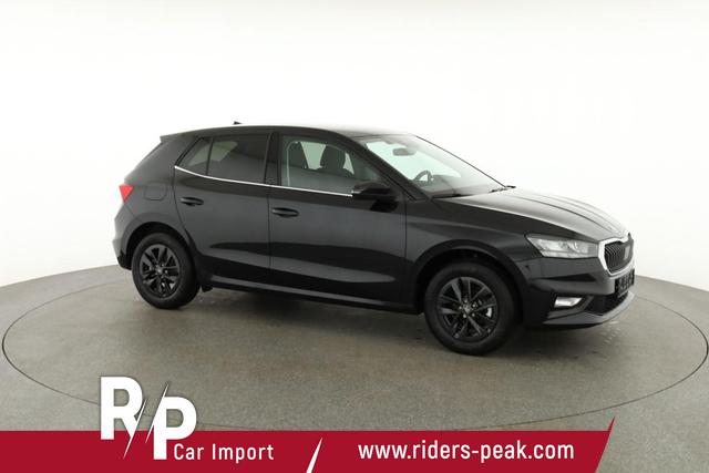 Skoda Fabia Selection 1.0 TSI DSG Selection, KESSY, Kamera, 15-Zoll schwarz, Winter, Ladeboden 