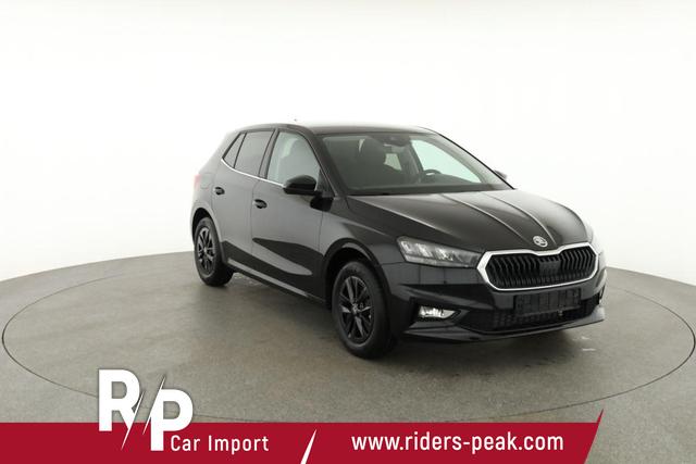Skoda Fabia Selection 1.0 TSI DSG Selection, KESSY, Kamera, 15-Zoll schwarz, Winter, Ladeboden 