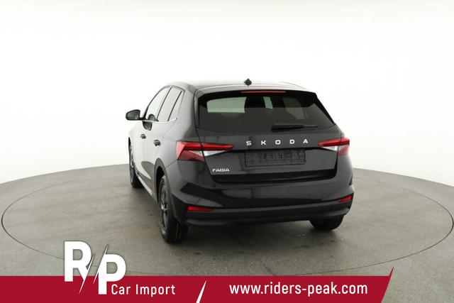 Skoda Fabia Selection 1.0 TSI DSG Selection, KESSY, Kamera, 15-Zoll schwarz, Winter, Ladeboden 