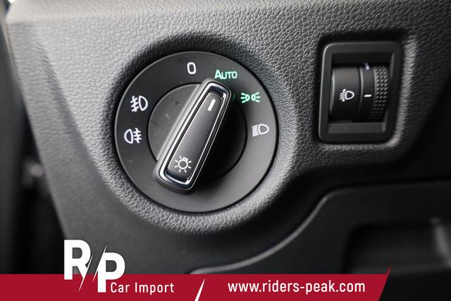 Skoda Kamiq Selection 1.0 TSI DSG 130 Jahre, AHK, LED, Side, ACC, Kamera, el. Klappe, Winter, 17-Zoll 