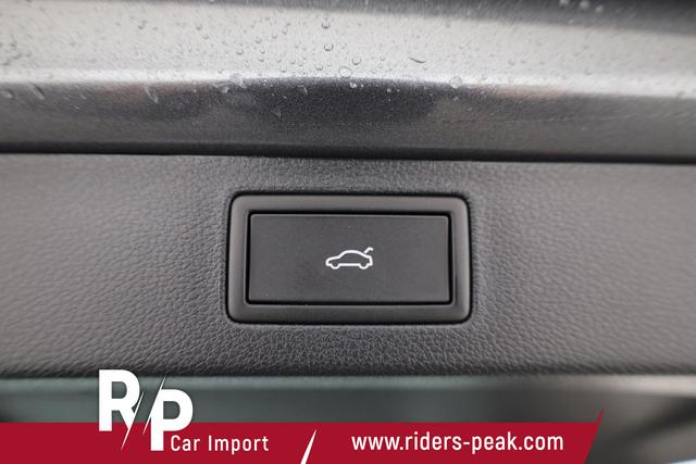 Skoda Kamiq Selection 1.0 TSI DSG 130 Jahre, AHK, LED, Side, ACC, Kamera, el. Klappe, Winter, 17-Zoll 