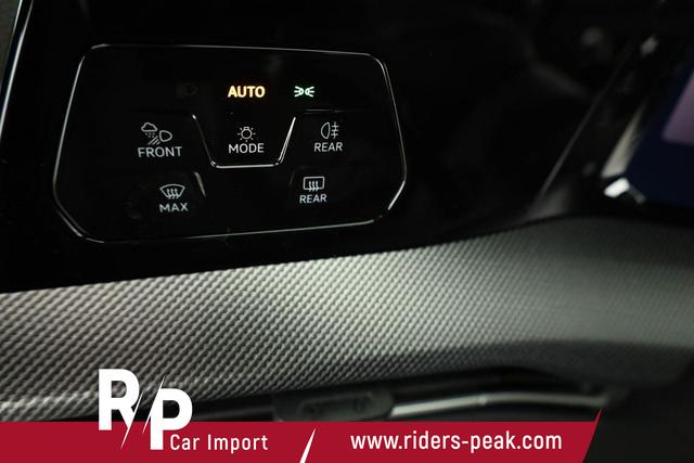 Volkswagen Golf 1.5 TSI 110 kW R-Line VIII Variant R-LINE, AHK, easyOpen, Kamera, LED-Plus, 3-J Garantie 