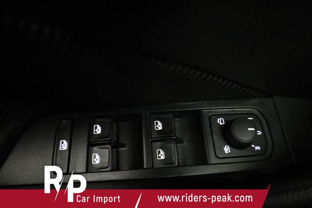 Skoda Kamiq Monte Carlo 1.5 TSI DSG Carlo, Pano, AHK, IQ.Light, Side, Kamera, Winter, 17-Zoll 