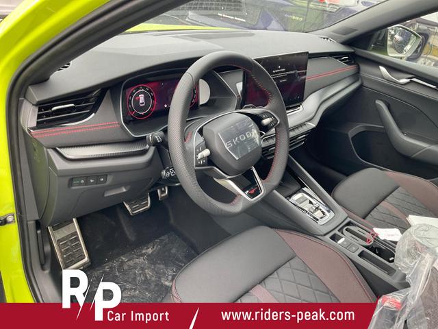 Skoda Octavia Combi 2.0 TSI 195 kW RS DSG, AHK, Navi, Matrix, Side, Winter, 5 J.-Garantie 