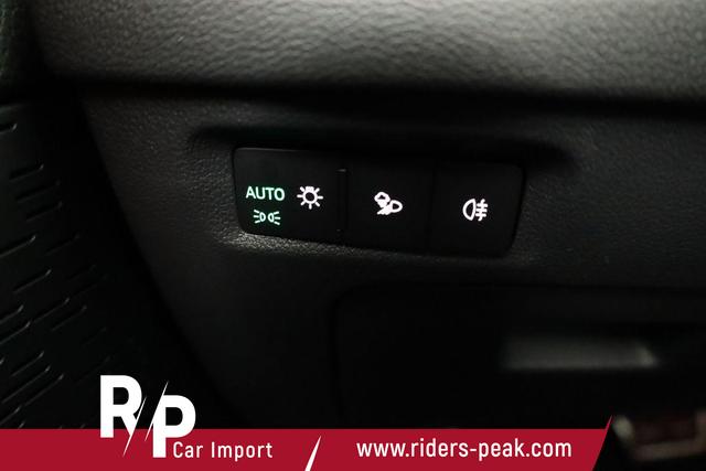 Skoda Octavia Combi 2.0 TSI 195 kW RS DSG, Standheizung, AHK, Navi, Matrix, Side, Winter, 5 J.-Garantie 