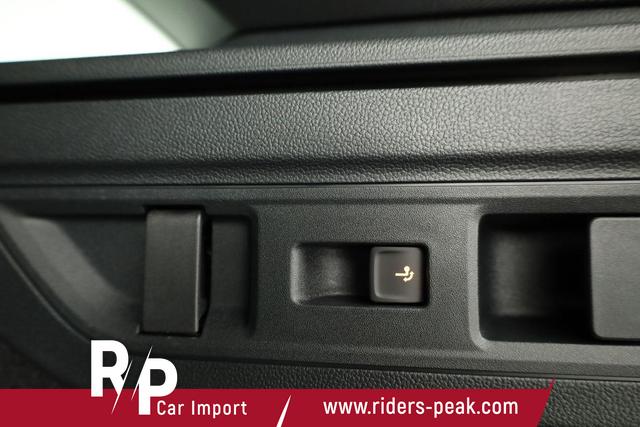 Volkswagen Passat Variant 2.0 TDI 142 kW 4Motion R-Line DSG 4M Black, AHK, IQ.Light, HUD, 19-Zoll, AreaView, Navi, Side 