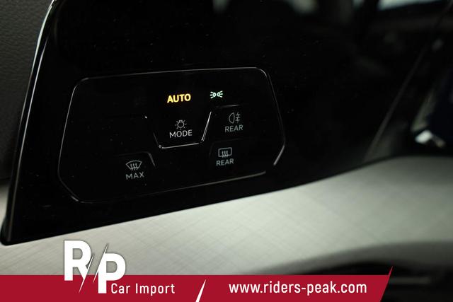 Volkswagen Golf Variant VIII 2.0 TDI DSG Life, AHK, easyOpen, Kamera, 3-J Garantie 