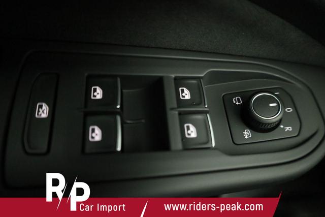 Volkswagen Golf 2.0 TSI 195 kW GTI VIII DSG, Navi, Side, IQ.Light, Kamera, Winter 