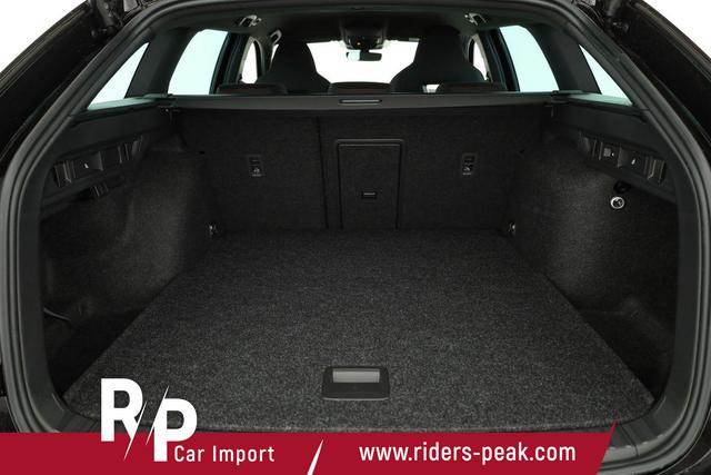 Skoda Octavia Combi 2.0 TSI 195 kW RS DSG, Standheizung, AHK, Navi, Matrix, Side, Winter, 5 J.-Garantie 