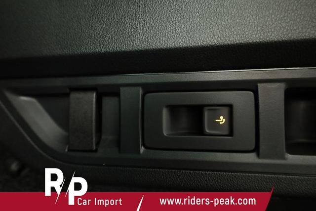 Skoda Octavia Combi 2.0 TSI 195 kW RS DSG, AHK, Navi, Matrix, Side, Winter, 5 J.-Garantie 