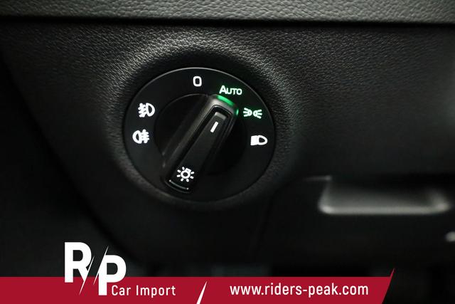 Skoda Karoq Selection 2.0 TDI DSG 4x4 Selection, AHK, Navi, LED, Kamera, Winter, el. Klappe, 4 J.-Garantie 