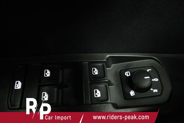 Skoda Karoq Selection 2.0 TDI DSG 4x4 Selection, AHK, Navi, LED, Kamera, Winter, el. Klappe, 4 J.-Garantie 