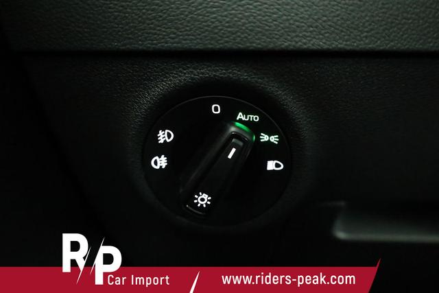 Skoda Karoq Selection 1.5 TSI DSG Selection, AHK, LED, Kamera, Winter, Ladeboden, 4 J.-Garantie 