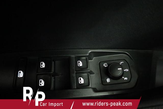 Skoda Karoq Selection 4x4 2.0 TDI DSG Selection, AHK, Navi, LED, Kamera, Winter, el. Klappe, 4 J.-Garantie 