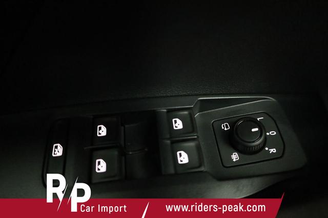 Volkswagen T-Cross 1.5 TSI 110 kW Life DSG Life, LED, Kamera, Side, ACC, Winter, sofort 