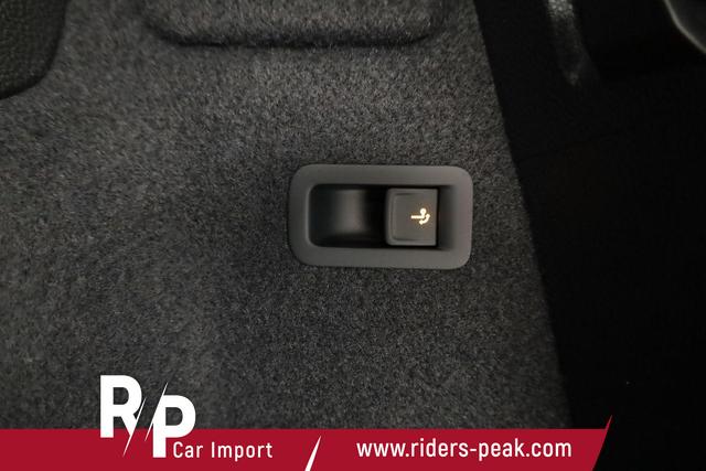 Skoda Karoq Sportline 1.5 TSI DSG Sportline, AHK, Navi, CANTON, Matrix, AreaView, Side, Kamera, el. Klappe, FS-beheizbar 