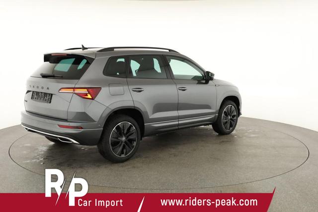Skoda Karoq Sportline 1.5 TSI DSG Sportline, AHK, Navi, CANTON, Matrix, AreaView, Side, Kamera, el. Klappe, FS-beheizbar 