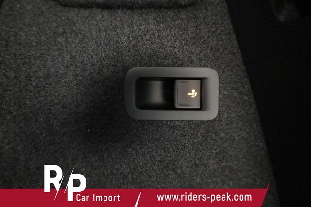 Skoda Karoq Sportline 1.5 TSI DSG Sportline, Pano, AHK, Navi, CANTON, Matrix, AreaView, Side, FS-beheizbar, 19-Zoll 